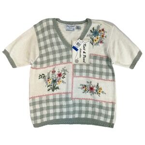 Vintage Knit & Pearl Sweater Women's L Floral Embroidered Cottage Core  NWT 90s